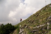 65 Verso la cima del Monte Brate (1932 m)